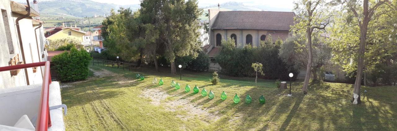 Pier Delle Vigne B&B Pineto Exterior foto